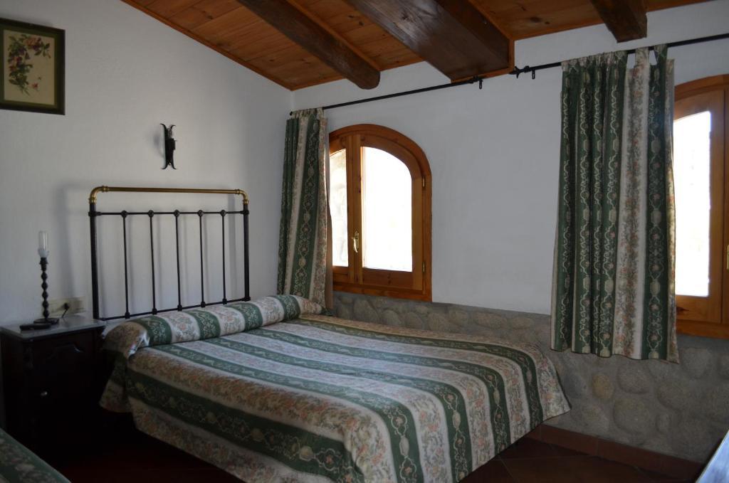 Casa Rural La Vall Del Cadi La Seu d'Urgell Habitación foto